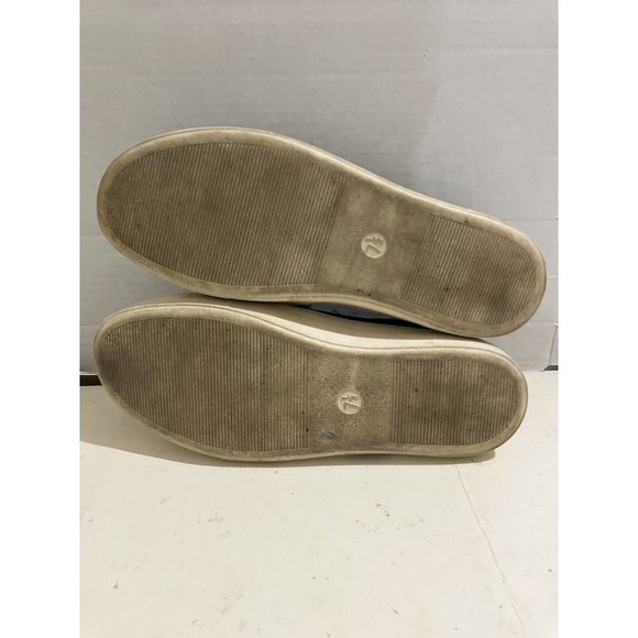 A New Day  Women's size 7.5 green Camo Pattern Platform Slip on Sneakers shoes - Picture 8 of 8